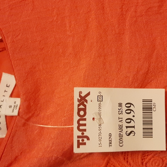 Socialite coral/punk dress - Picture 4 of 7